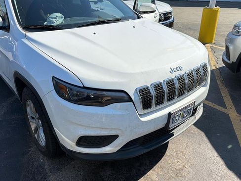 Used 2020 Jeep Cherokee Latitude w/ Cold Weather Group image 1