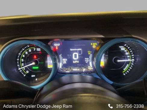 Used 2023 Jeep Wrangler Unlimited w/ Cold Weather Group image 17