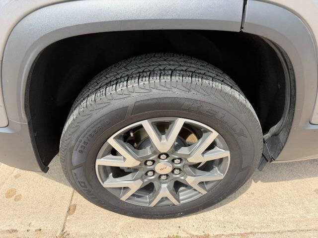 Used 2022 GMC Acadia SLE w/ Driver Convenience Package AWD/4WD image 6