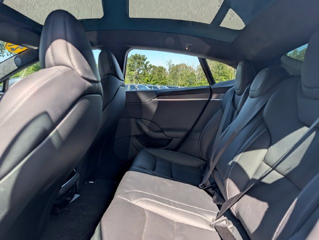 Used 2021 Tesla Model S Plaid AWD/4WD image 18