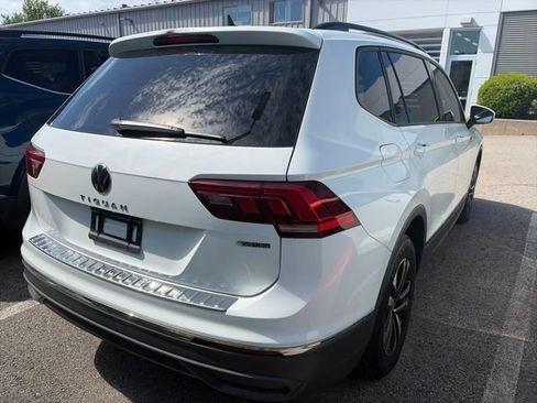 Used 2022 Volkswagen Tiguan S AWD/4WD image 2