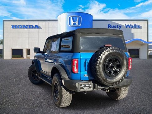 Used 2021 Ford Bronco Wildtrak image 3