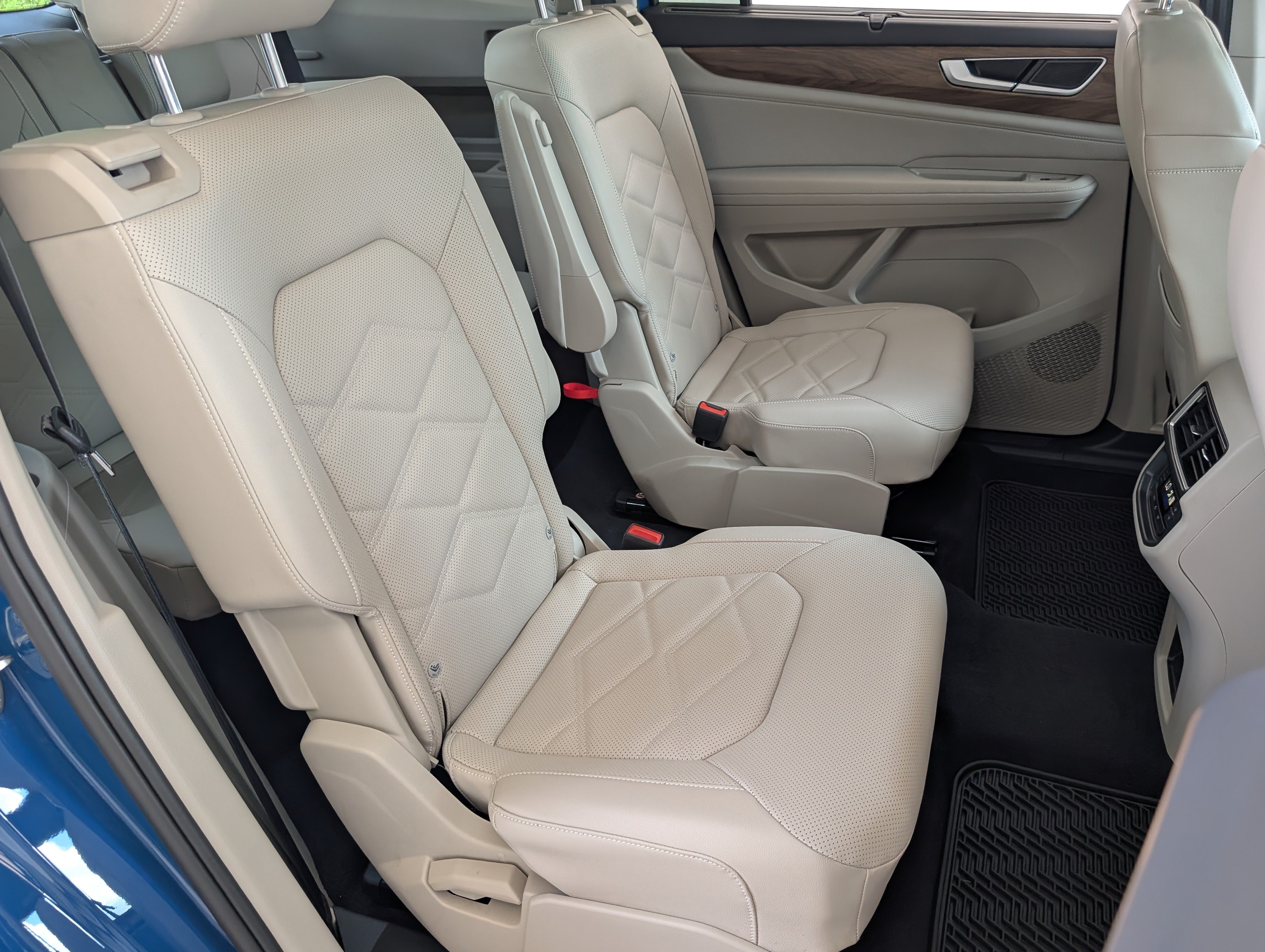Used 2026 Volkswagen Atlas SE FWD image 24