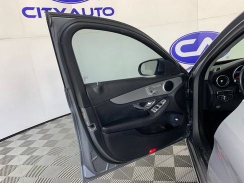 Used 2016 Mercedes-Benz C 300 Sedan image 14