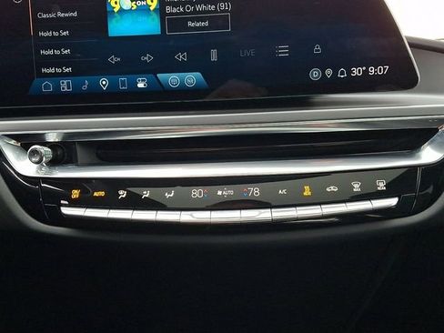 Used 2024 Cadillac Lyriq Tech image 19