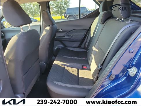 Used 2019 Nissan Kicks SV FWD image 12