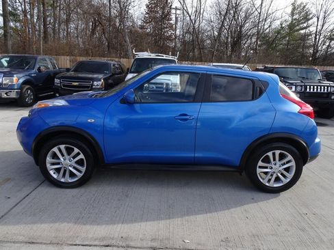Used 2011 Nissan Juke SL AWD/4WD image 5