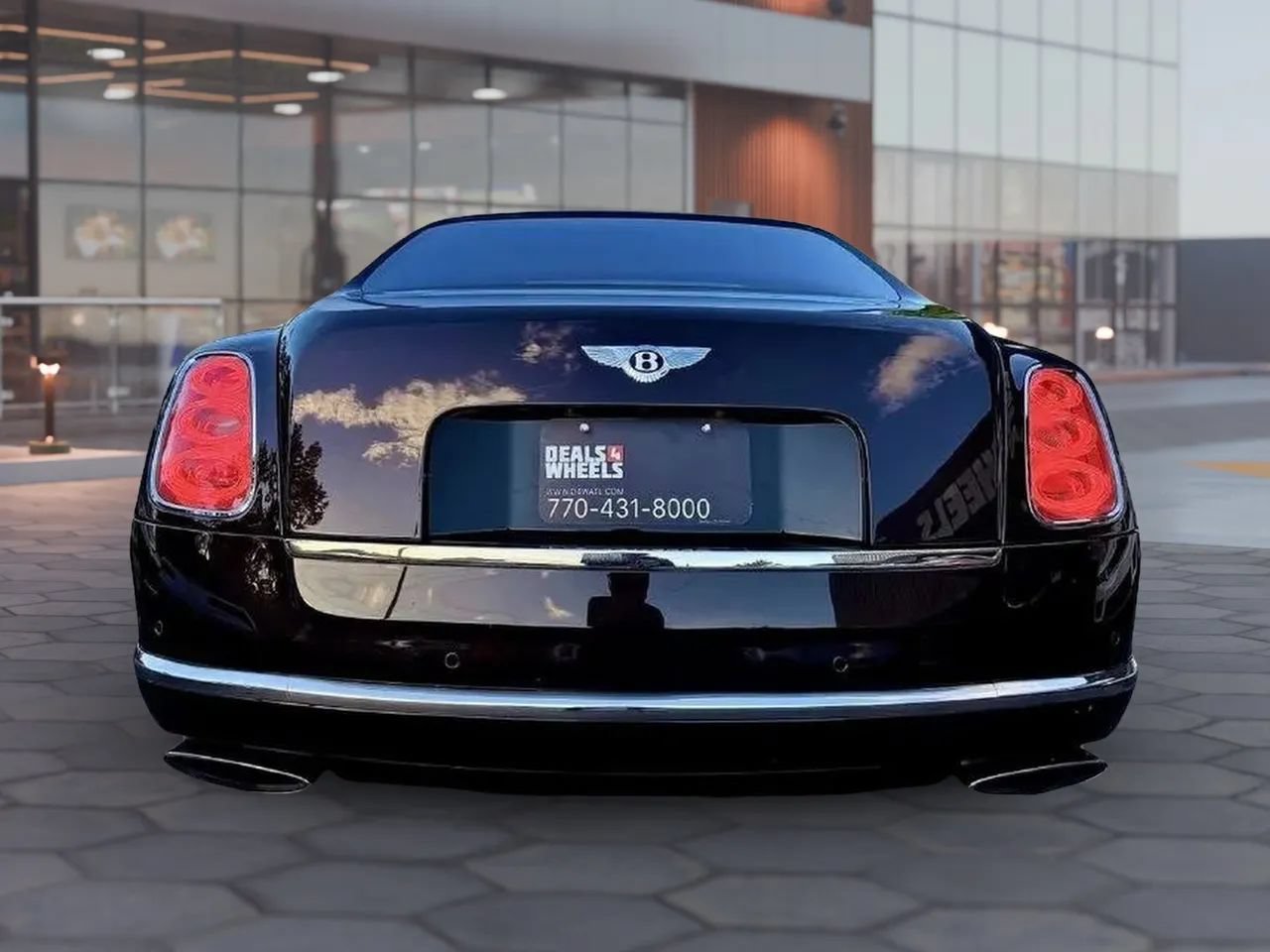 Used 2012 Bentley Mulsanne RWD image 9