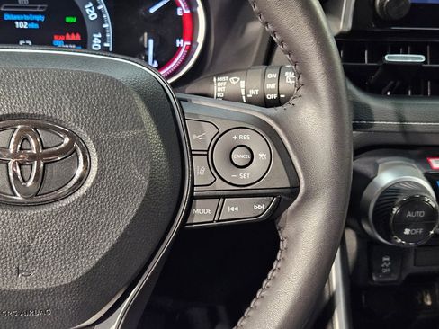 Certified 2024 Toyota RAV4 XLE Premium image 29