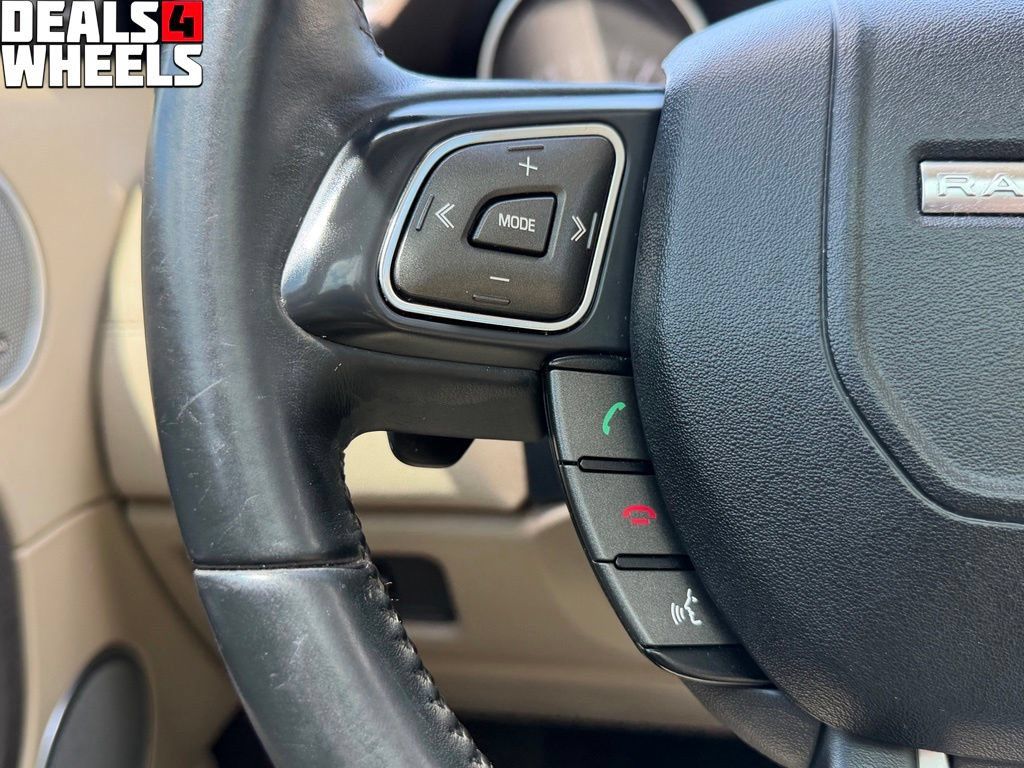 Used 2015 Land Rover Range Rover Evoque Pure Plus AWD/4WD image 25