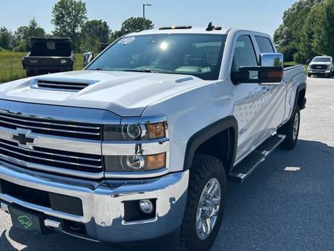 Certified 2019 Chevrolet Silverado 3500 LTZ w/ Duramax Plus Package AWD/4WD image 10