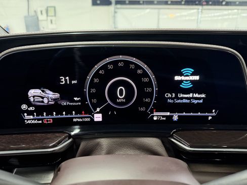 Used 2023 Cadillac Escalade Sport Platinum w/ LPO, ONYX Package image 14