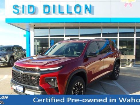 Certified 2024 Chevrolet Traverse Z71 w/ Enhanced Driving Package image 1