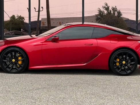 Used 2018 Lexus LC 500 Coupe w/ Sport Package RWD image 4