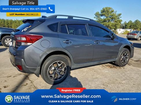 Used 2020 Subaru Crosstrek 2.0i Premium w/ Moonroof Package 2 AWD/4WD image 4