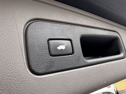 Used 2015 Honda Odyssey EX-L image 24