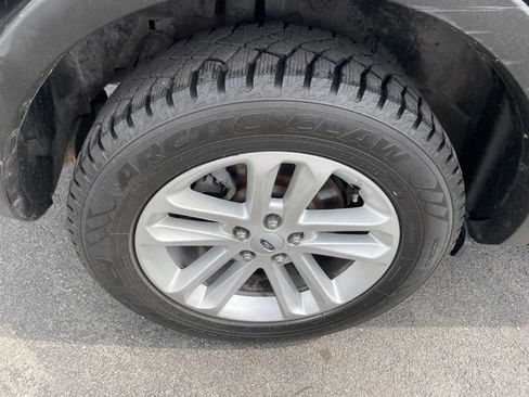 Used 2017 Ford Explorer FWD image 9