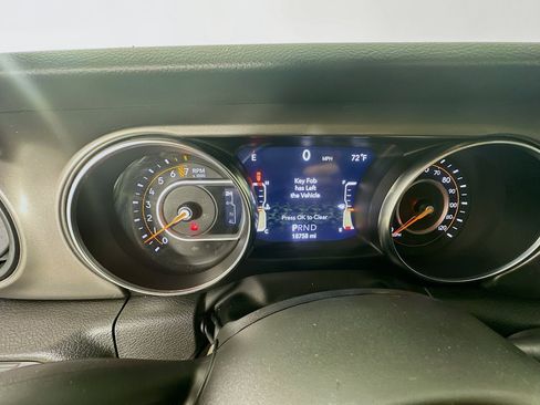 Certified 2022 Jeep Wrangler Unlimited Sport image 11