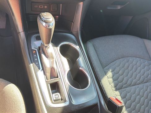 Used 2020 Chevrolet Equinox LT image 14