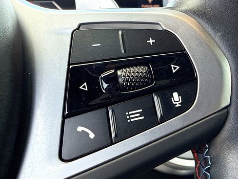 Used 2023 BMW X7 M60i w/ Executive Package image 40