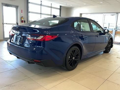 New 2026 Toyota Camry SE w/ Convenience Package image 6