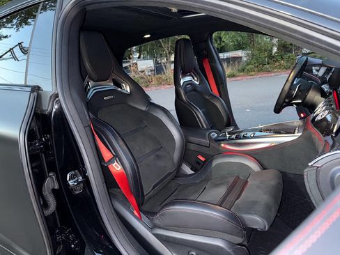 Used 2020 Mercedes-Benz AMG GT 63 w/ Driver Assistance Package image 31