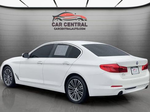 Used 2017 BMW 530i RWD image 3