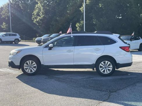 Used 2015 Subaru Outback 2.5i Premium AWD/4WD image 4