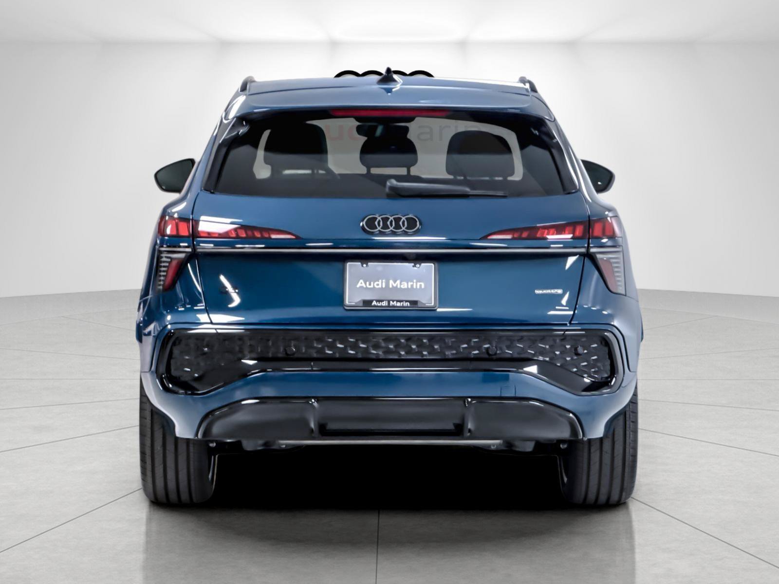 New 2026 Audi Q3 quattro 2.0T AWD/4WD image 4