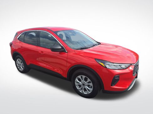 Used 2024 Ford Escape Active image 5