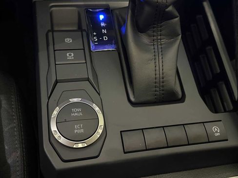 New 2026 Toyota Tacoma SR5 RWD image 33