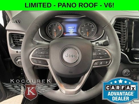 Used 2022 Jeep Cherokee Limited w/ Mopar Interior Package AWD/4WD image 14