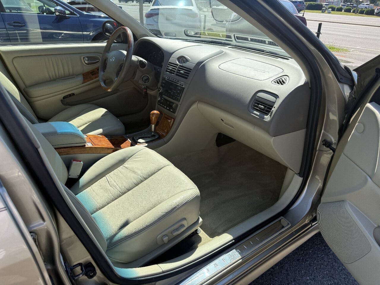 Used 2004 INFINITI I35 FWD image 13