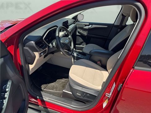 Used 2021 Ford Escape SE w/ Convenience Package image 9