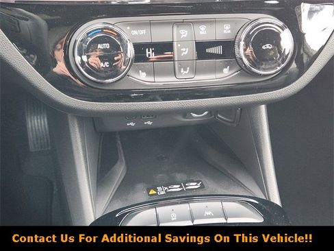 New 2026 Buick Envista Sport Touring image 14