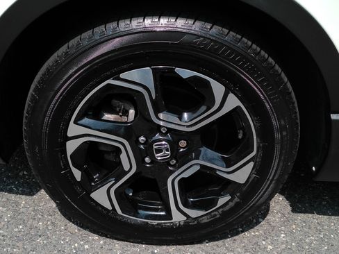 Used 2018 Honda CR-V Touring image 29