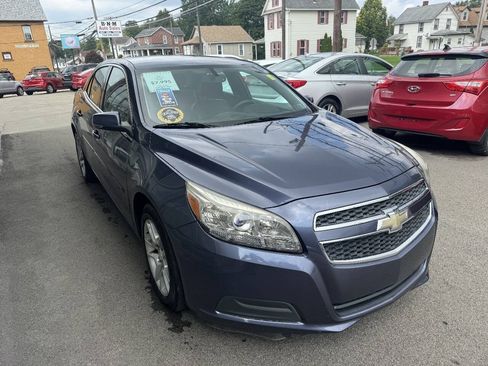Used 2013 Chevrolet Malibu LT w/ Power Convenience Package FWD image 6