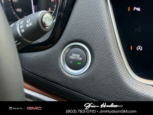 Certified 2025 Cadillac XT5 Premium Luxury image 32