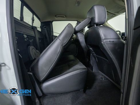 Used 2022 Ford Ranger Lariat w/ Tremor Off-Road Package AWD/4WD image 40