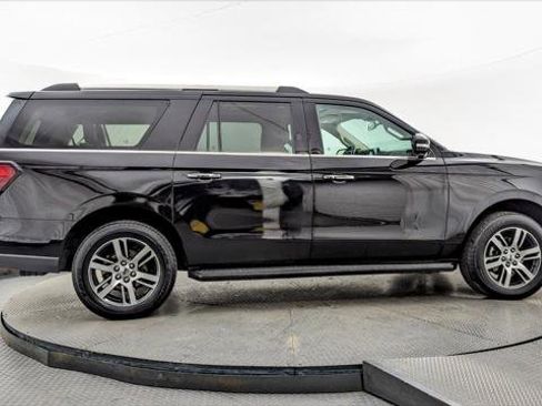 Used 2024 Ford Expedition Max Limited image 4