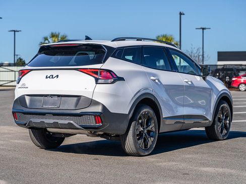 Used 2025 Kia Sportage X-Line w/ Premium Package image 7