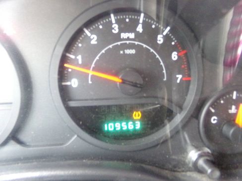 Used 2008 Jeep Wrangler X AWD/4WD image 7