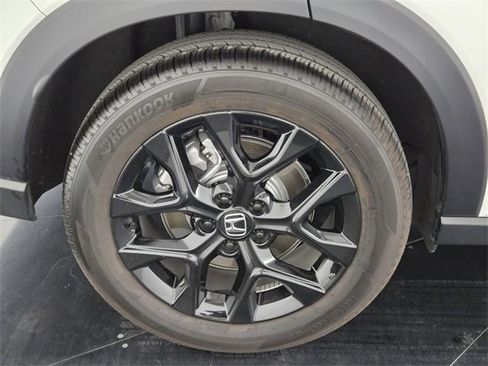 Used 2025 Honda HR-V Sport image 10