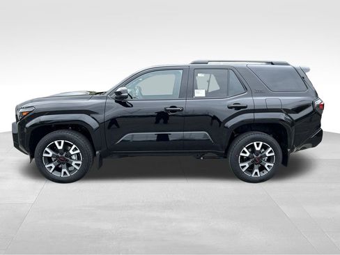 New 2026 Toyota 4Runner TRD Sport Premium AWD/4WD image 2