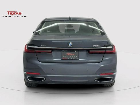 Used 2020 BMW 750i xDrive image 7