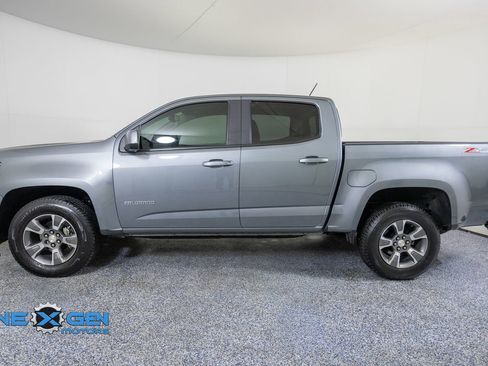 Used 2020 Chevrolet Colorado Z71 AWD/4WD image 4