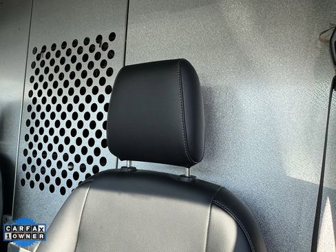 Used 2022 Ford E-Transit 148 High Roof Extended w/ Load Area Protection Package image 20
