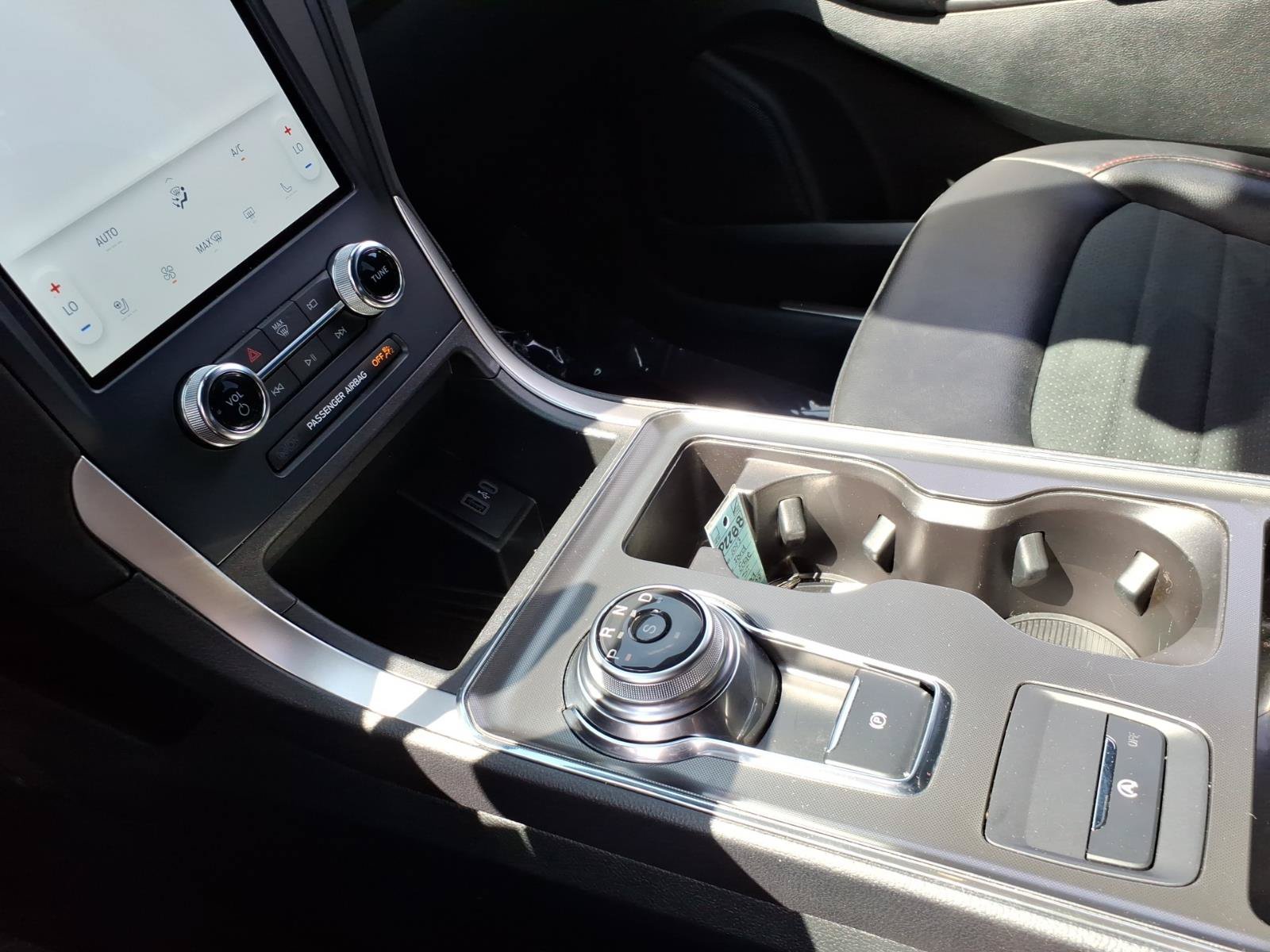 Certified 2023 Ford Edge ST-Line AWD/4WD image 17