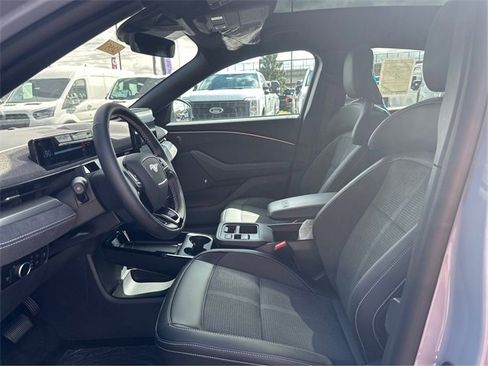 New 2025 Ford Mustang Mach-E GT image 9