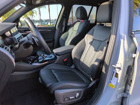 Used 2022 BMW X3 sDrive30i w/ M Sport Package 2 RWD image 16